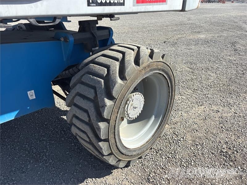 Genie 2WD Diesel Articulating Boom Lift Plataformas elevatórias articuladas