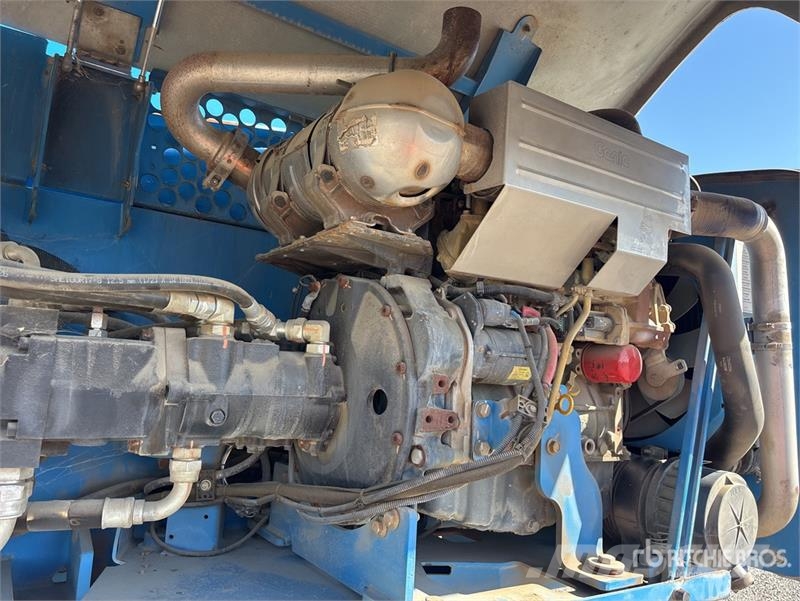 Genie 2WD Diesel Articulating Boom Lift Plataformas elevatórias articuladas