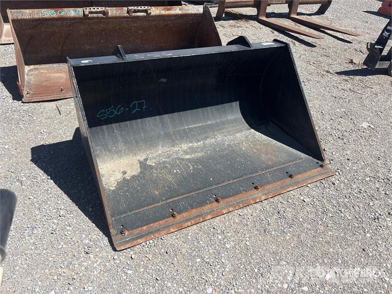 Genie 60 in Q/C Telehandler Bucket Benne