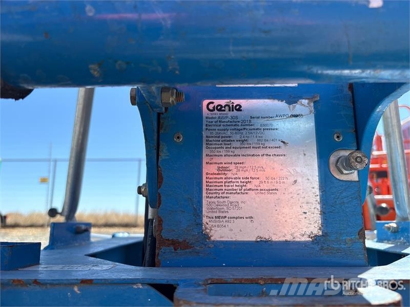 Genie AWP 30S Vertical Mast Lift Vertikaalsed mast tõstukid