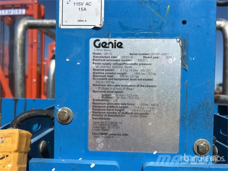 Genie GR-12 Vertical Mast Lift Søjlelifte