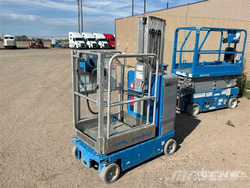 Genie GR-20 Vertical Mast Lift Used Personnel lifts and access elevators