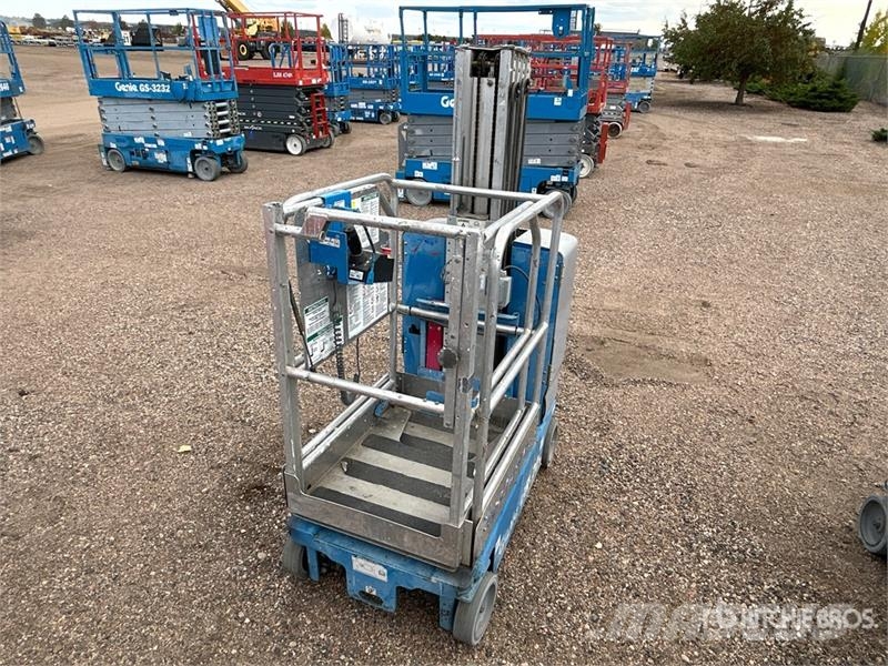Genie GR-20 Vertical Mast Lift Plataformas de Mastro Vertical