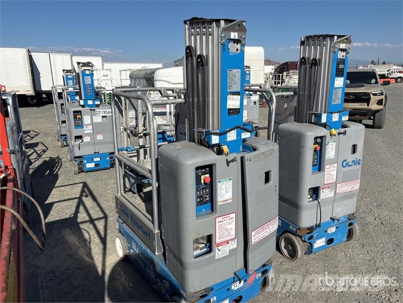 Genie GR20 Vertical Mast Lift رافعات السارية الرأسية