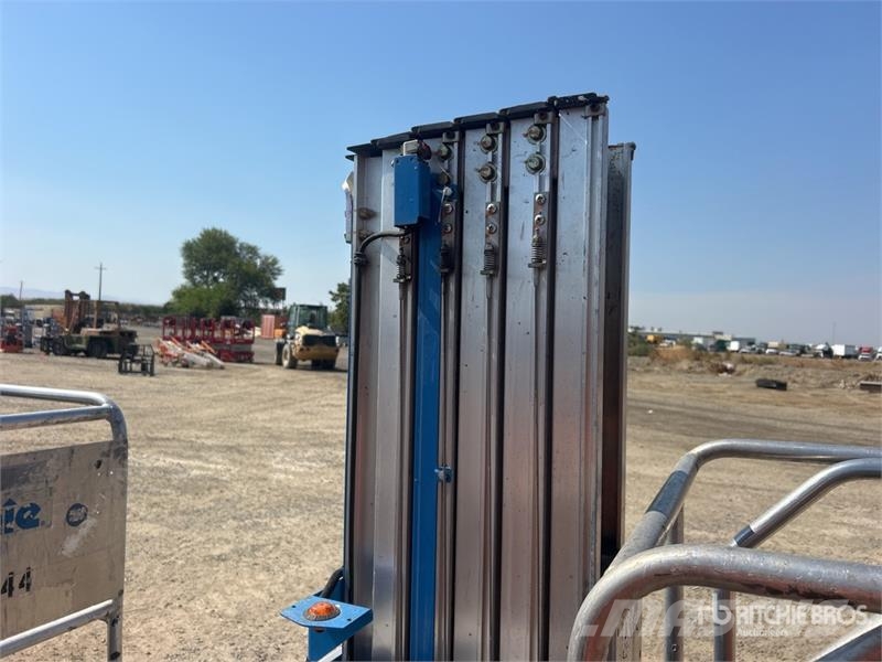 Genie GR20 Vertical Mast Lift Plataformas elevatórias verticais