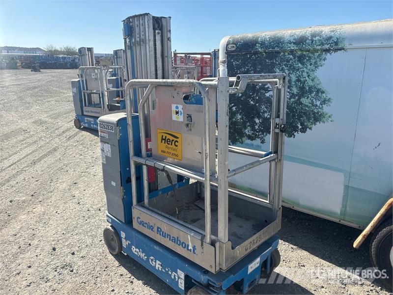 Genie GR20 Vertical Mast Lift Plataformas elevatórias verticais