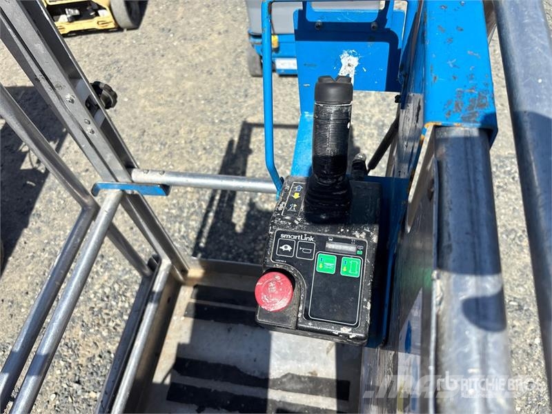 Genie GR20 Vertical Mast Lift Vertikalna dvigala