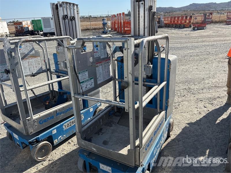 Genie GR20 Vertical Mast Lift رافعات السارية الرأسية