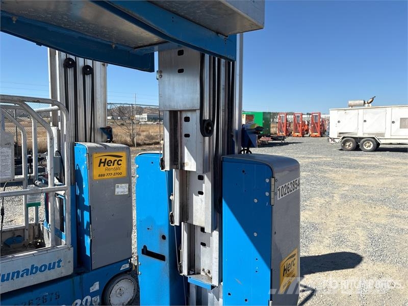 Genie GR20 Vertical Mast Lift Used Personnel lifts and access elevators