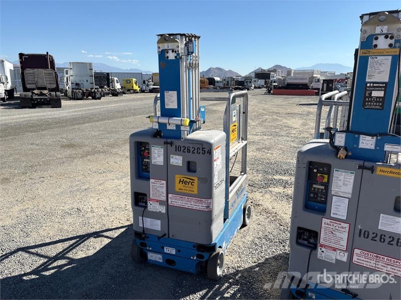 Genie GR20 Vertical Mast Lift Used Personnel lifts and access elevators
