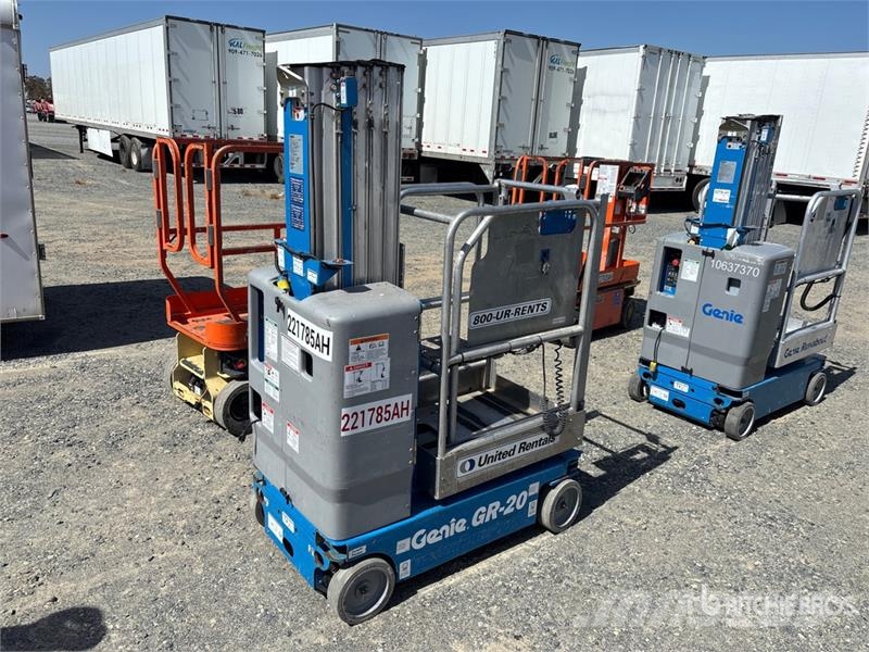 Genie GR20 Vertical Mast Lift Vertikalna dvigala
