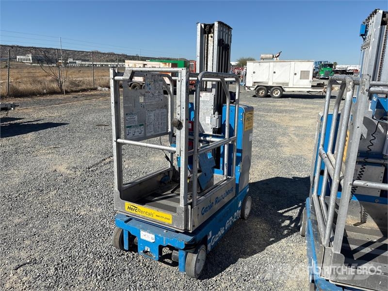 Genie GR20 Vertical Mast Lift Vertikalna dvigala