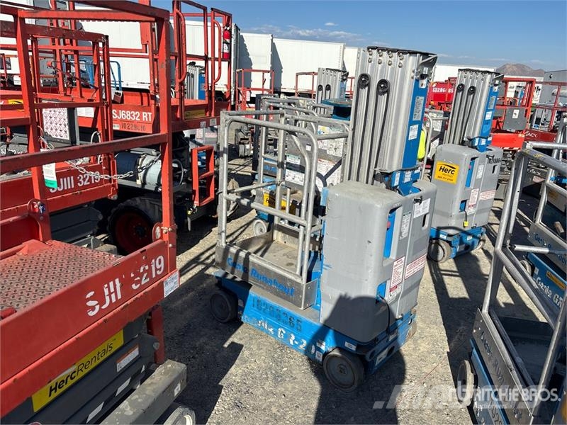 Genie GR20 Vertical Mast Lift Plataformas elevatórias verticais