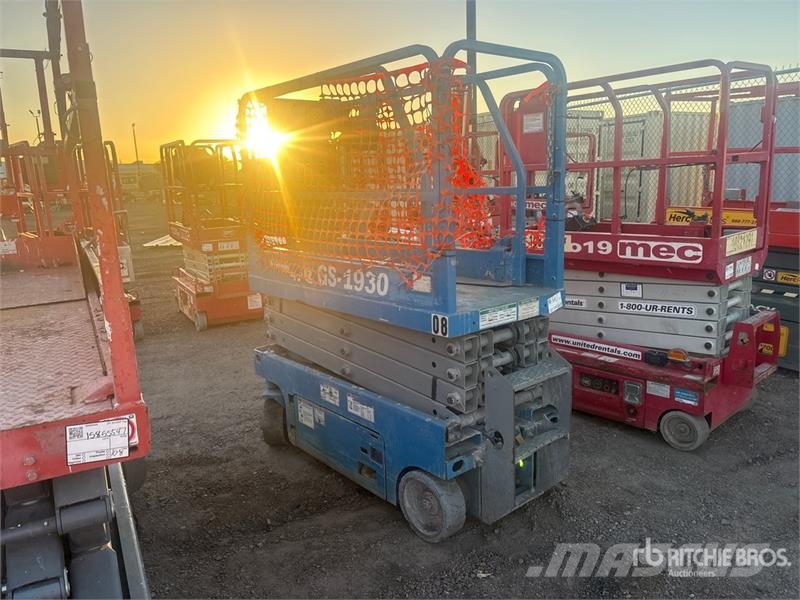 Genie GS-1930 Electric Scissor Lift Makazaste platforme