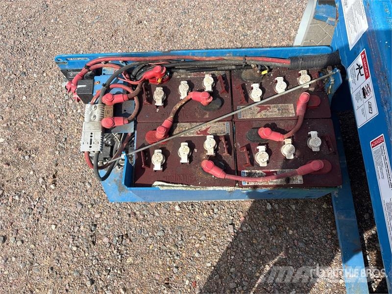 Genie GS-1930 Electric Scissor Lift Ножничные подъемники