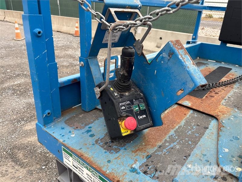 Genie GS-1930 Electric Scissor Lift Ножничные подъемники