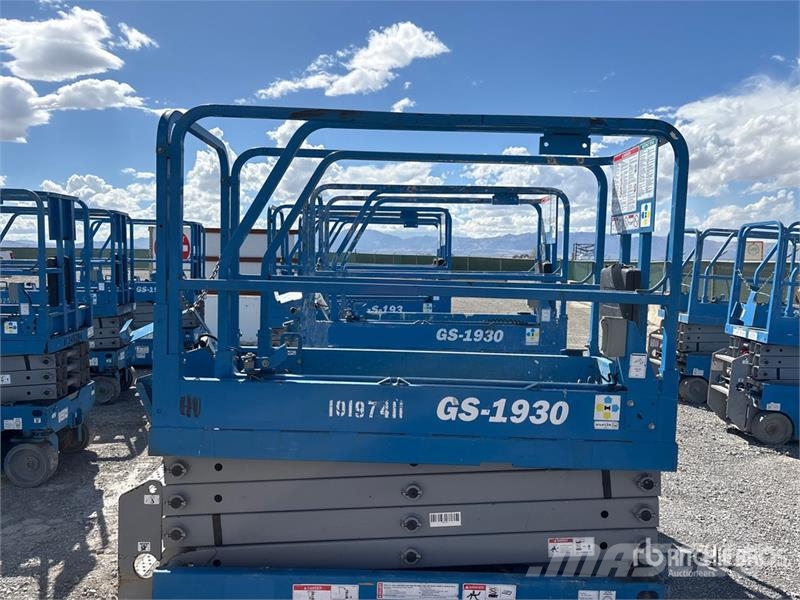 Genie GS-1930 Electric Scissor Lift Scissor lifts