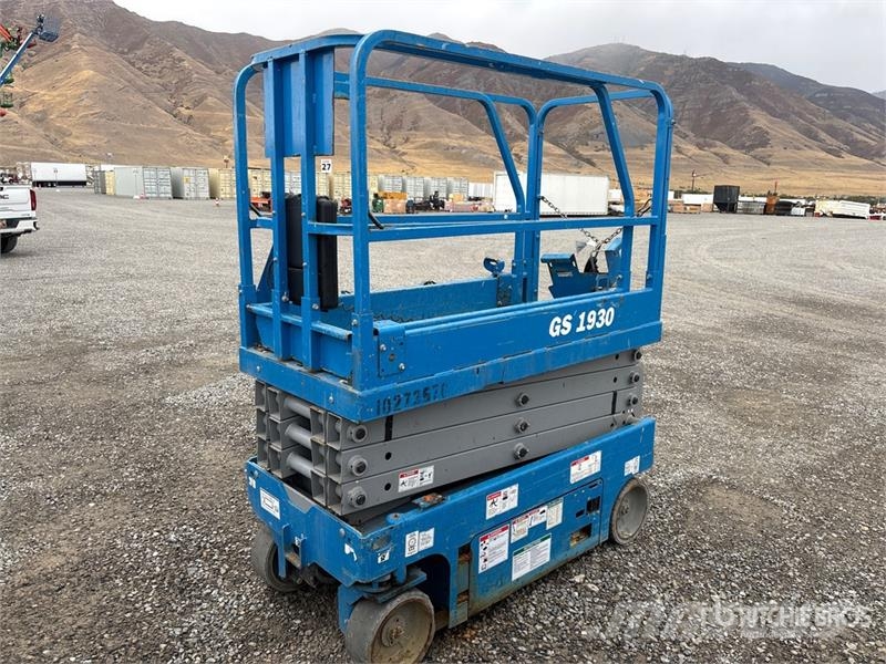 Genie GS-1930 Electric Scissor Lift Ножничные подъемники