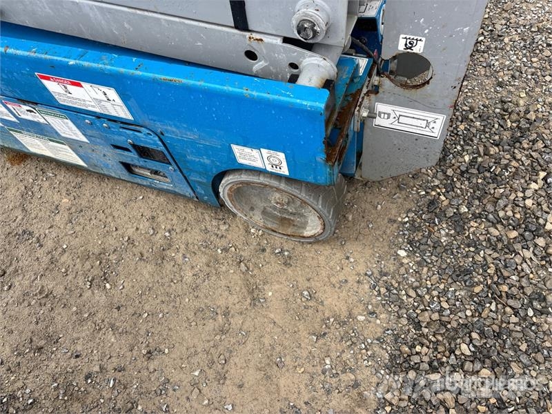 Genie GS-1930 Electric Scissor Lift Ножничные подъемники