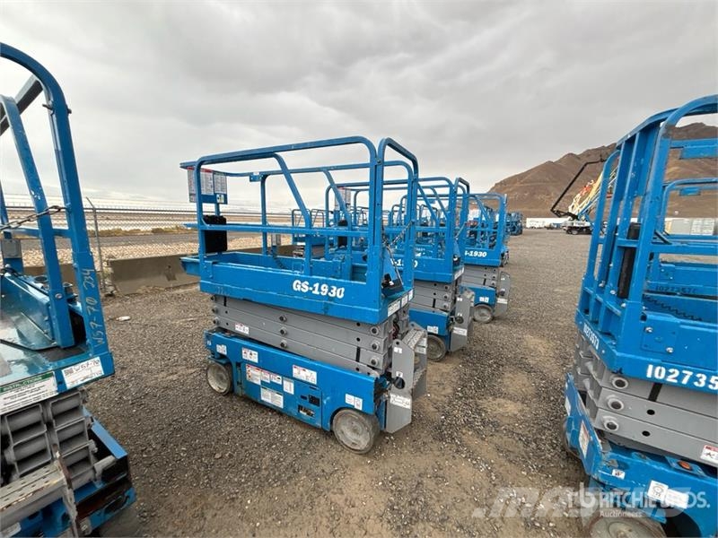 Genie GS-1930 Electric Scissor Lift Ножничные подъемники