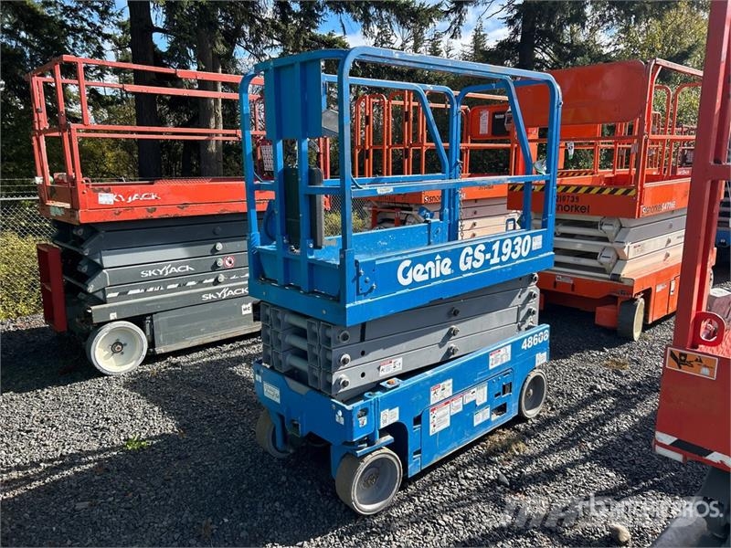Genie GS-1930 Electric Scissor Lift 剪式升降機