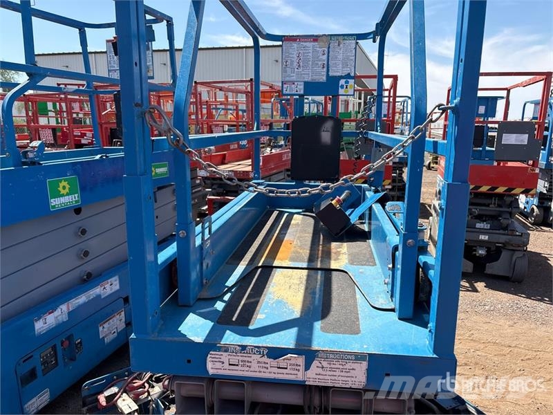 Genie GS-1930 Electric Scissor Lift Scissor lifts