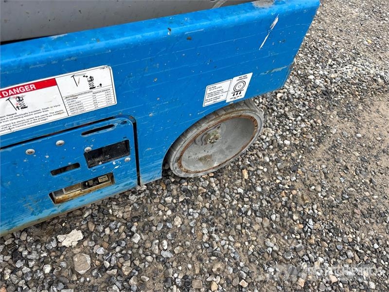 Genie GS-1930 Electric Scissor Lift Ножничные подъемники