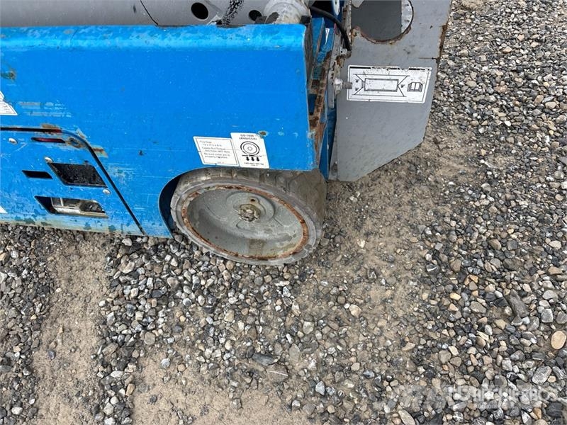 Genie GS-1930 Electric Scissor Lift Ножничные подъемники