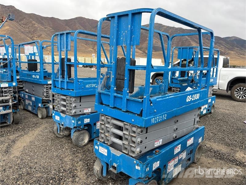 Genie GS-1930 Electric Scissor Lift Ножничные подъемники
