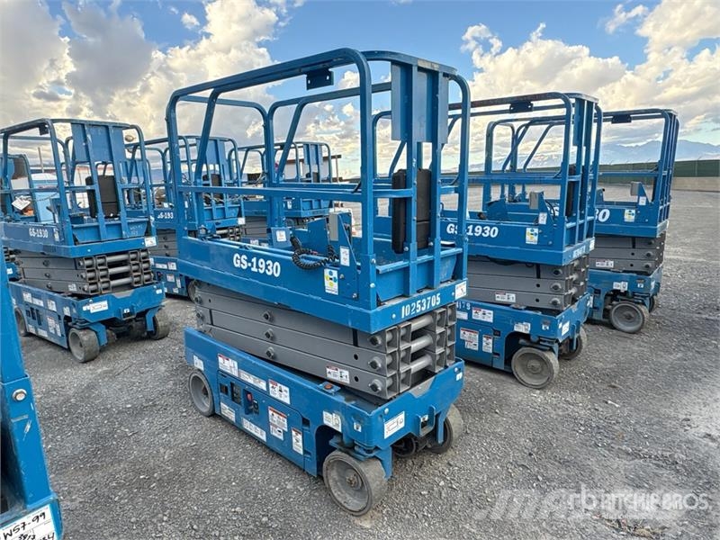 Genie GS-1930 Electric Scissor Lift Käärtõstukid
