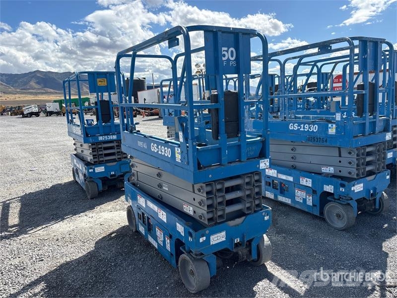 Genie GS-1930 Electric Scissor Lift Scissor lifts
