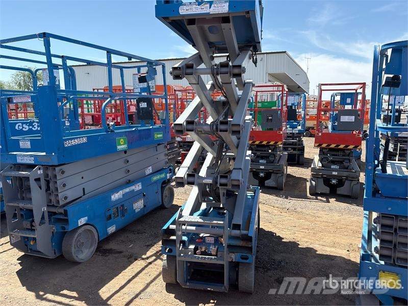 Genie GS-1930 Electric Scissor Lift Scissor lifts