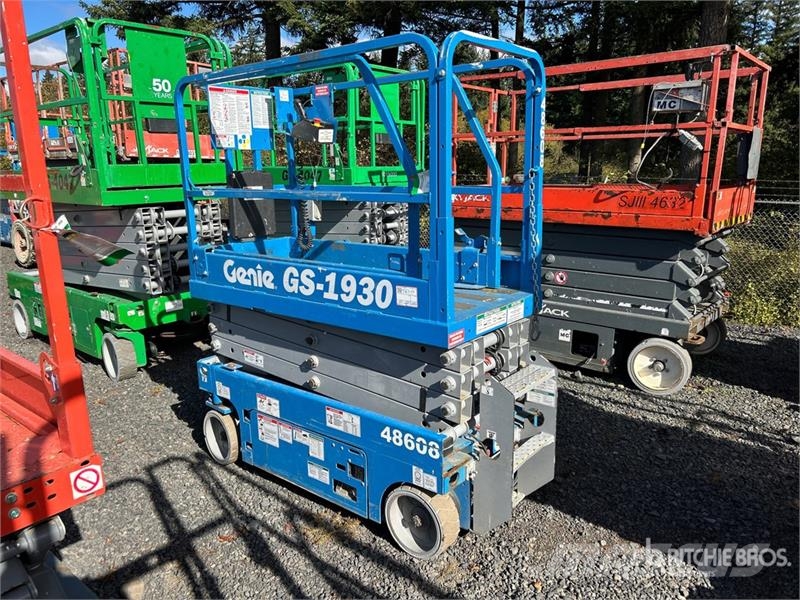 Genie GS-1930 Electric Scissor Lift 剪式升降機