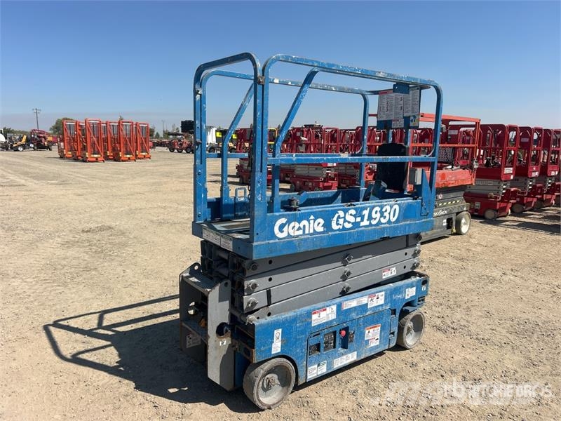 Genie GS-1930 Electric Scissor Lift Scissor lifts