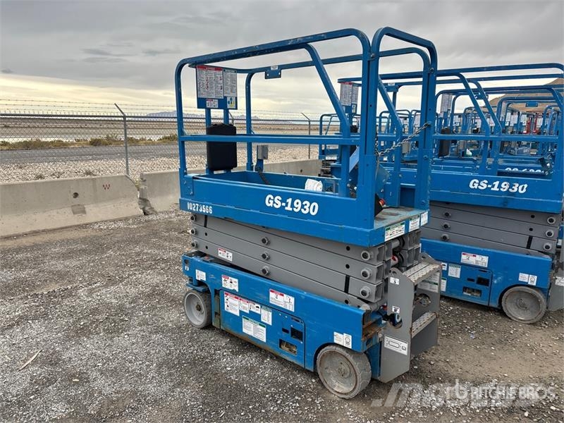 Genie GS-1930 Electric Scissor Lift Ножничные подъемники