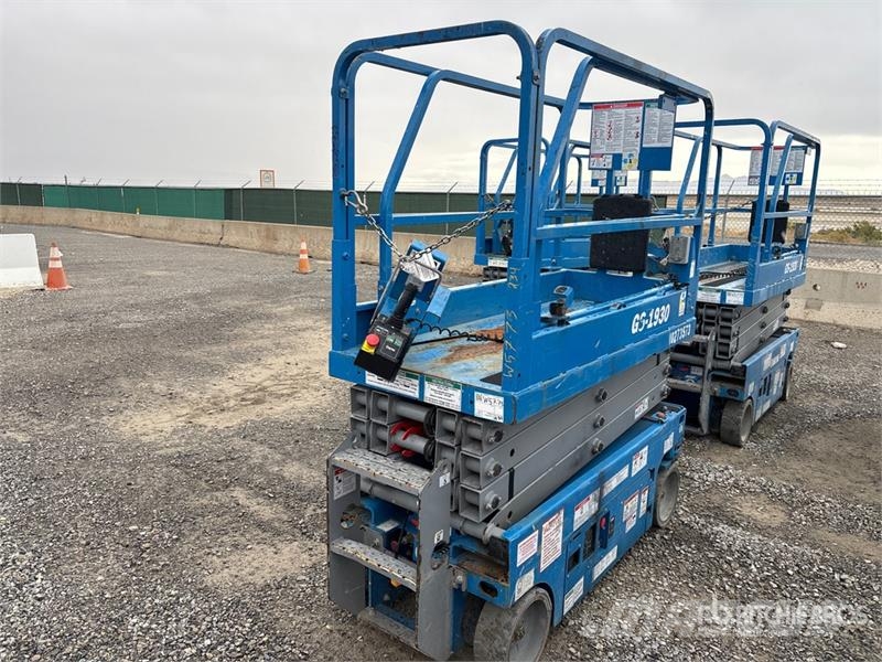 Genie GS-1930 Electric Scissor Lift Ножничные подъемники