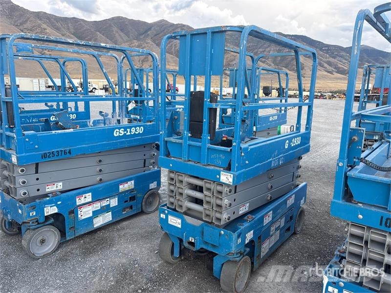 Genie GS-1930 Electric Scissor Lift Scissor lifts