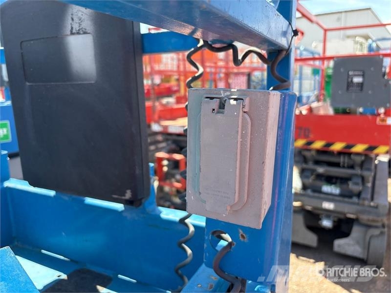 Genie GS-1930 Electric Scissor Lift Scissor lifts