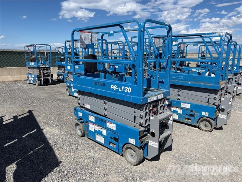 Genie GS-1930 Scissor Lift Scissor lifts