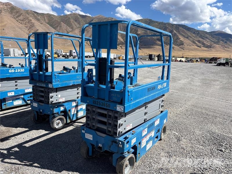 Genie GS-1930 Scissor Lift Scissor lifts
