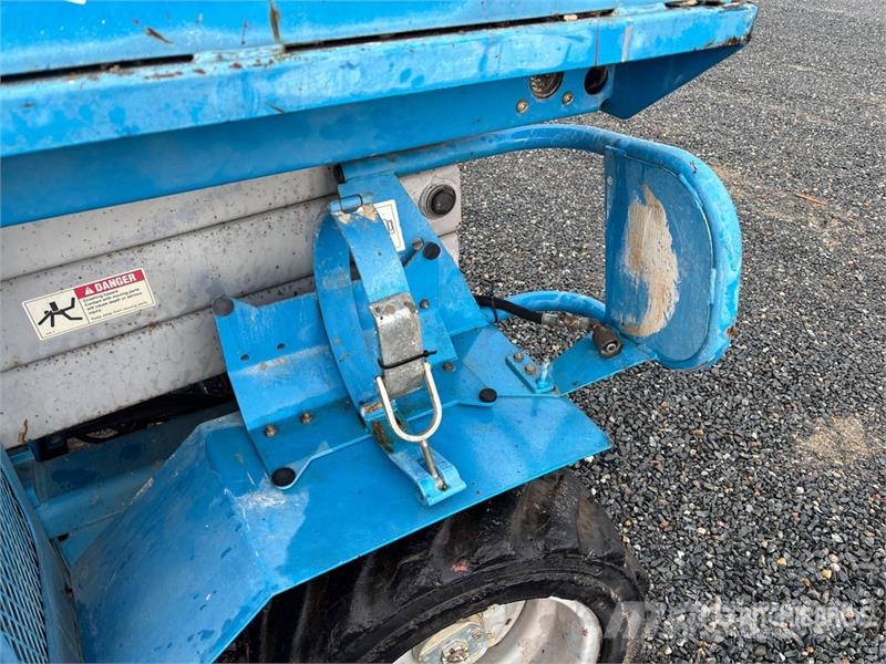 Genie GS-2668 Scissor lifts
