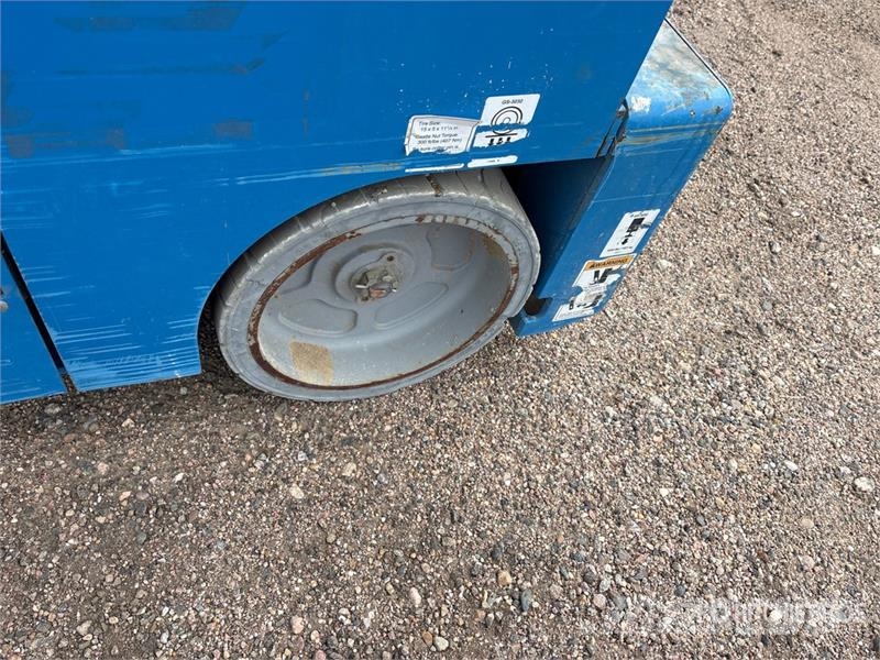 Genie GS-3232 Electric Scissor Lift رافعات مقصية الشكل