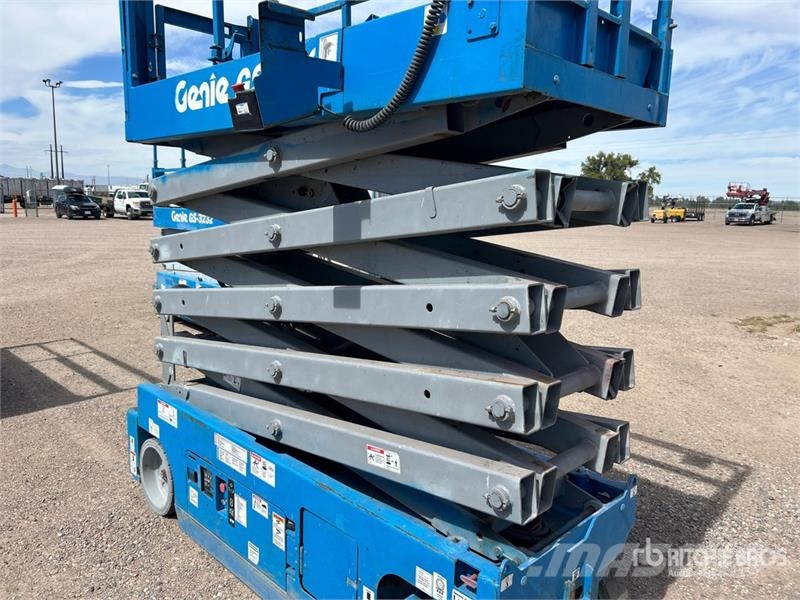 Genie GS-3232 Electric Scissor Lift Ανυψωτήρες ψαλιδωτής άρθρωσης