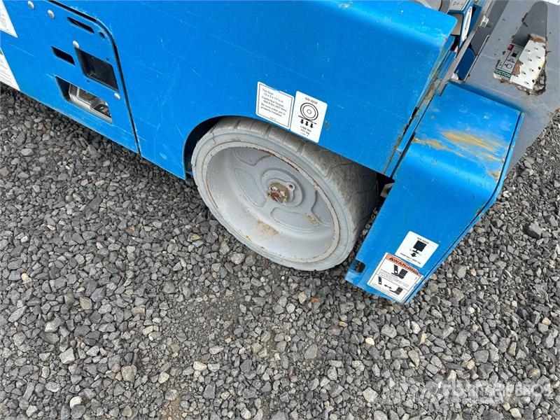 Genie GS-3232 Electric Scissor Lift 剪式升降機
