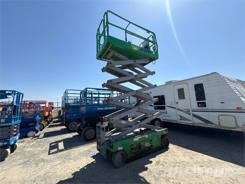 Genie GS-3246 Electric Scissor Lift Elevadores de tesoura