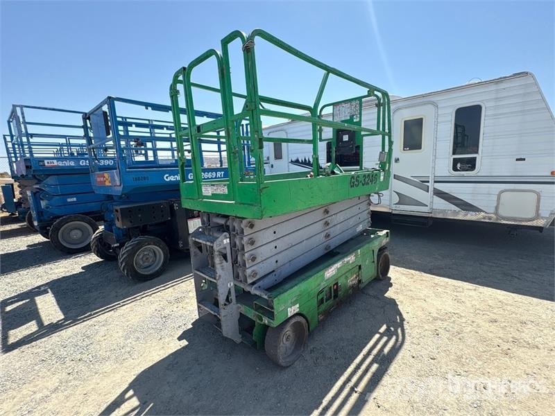 Genie GS-3246 Electric Scissor Lift Elevadores de tesoura