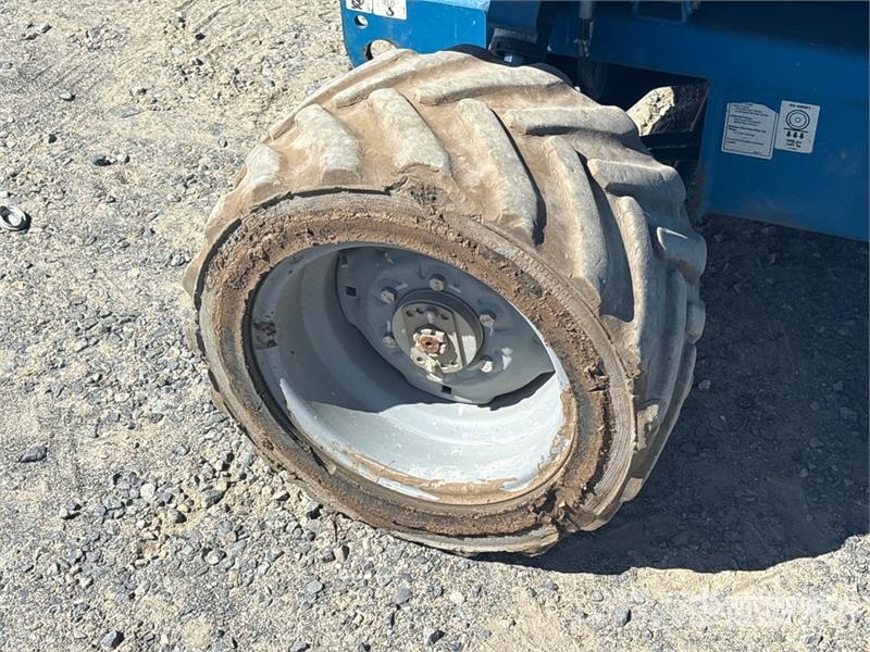 Genie GS-3369RT 剪式升降機