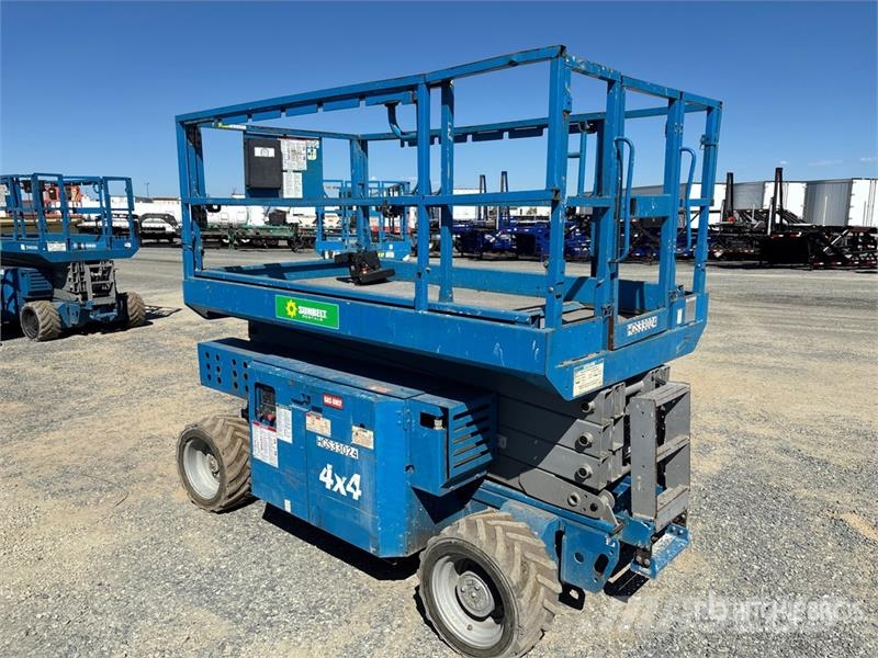 Genie GS-3369RT Scissor lifts
