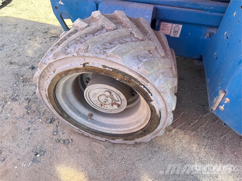 Genie GS-3369RT 剪式升降機