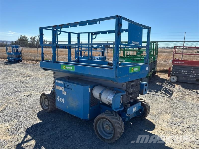 Genie GS-3369RT Scissor lifts